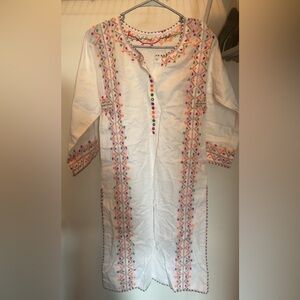 Embroidered White Tunic with Multicolor Accents